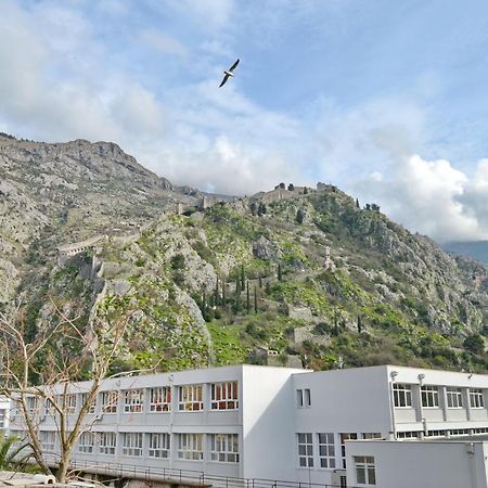 コトルLa Mar Marアパートメント エクステリア 写真